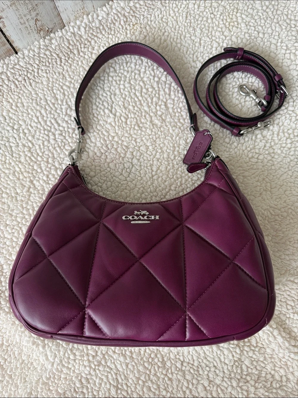 Coach Teri Hobo With Puffy Diamond Quilting Deep Berry